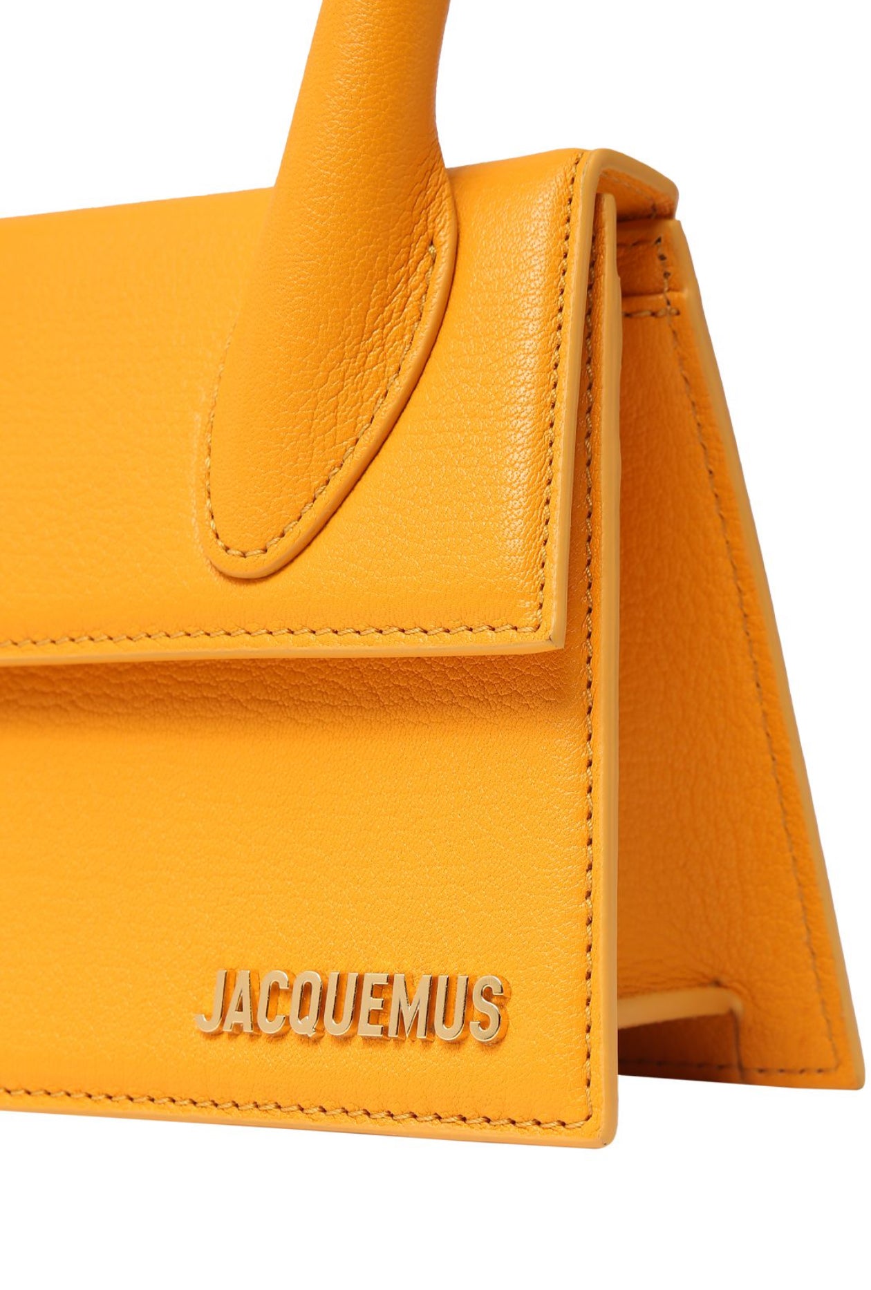 Jacquemus Le Chiquito Moyen Smooth Leather Bag