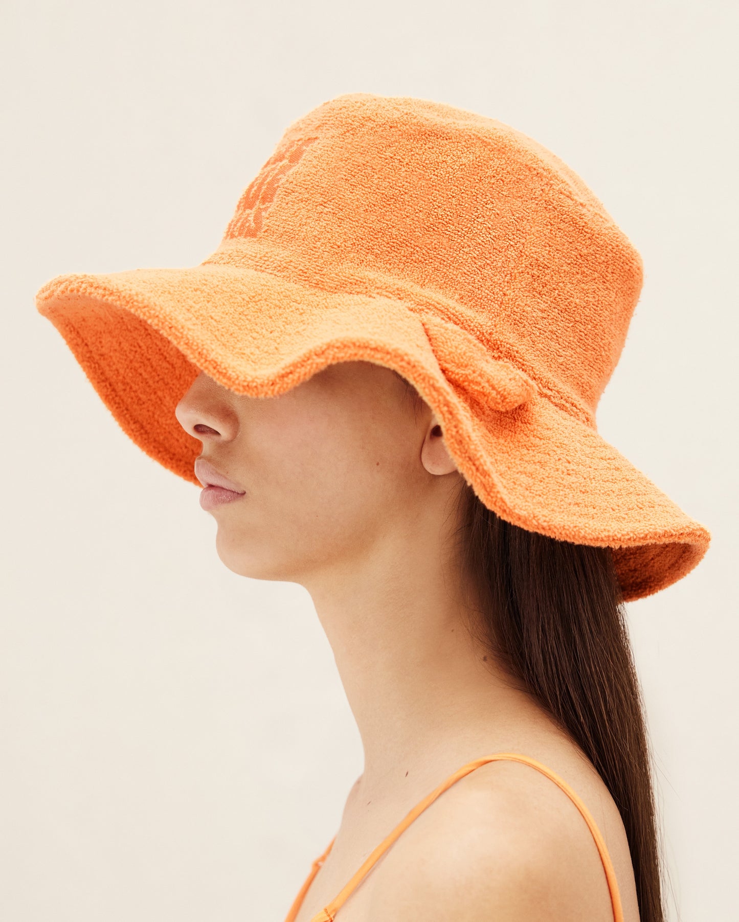 Jacquemus Le Bob Banho Bucket Hat