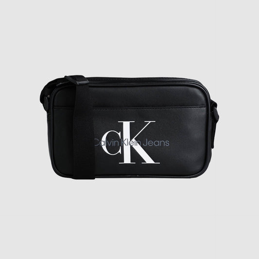 Calvin Klein Jeans Messenger Bag