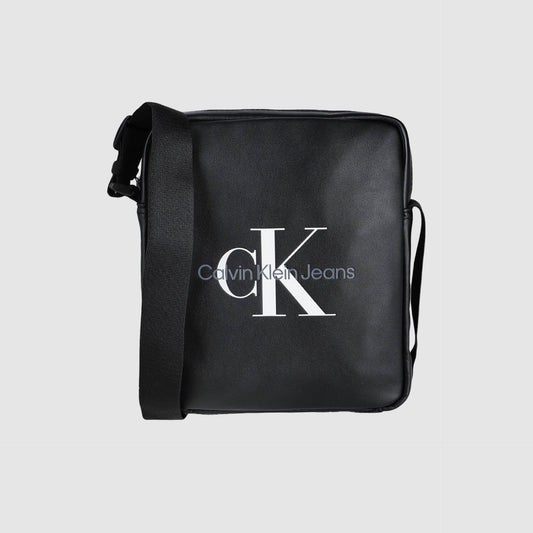 Calvin Klein Jeans Shoulder Bag