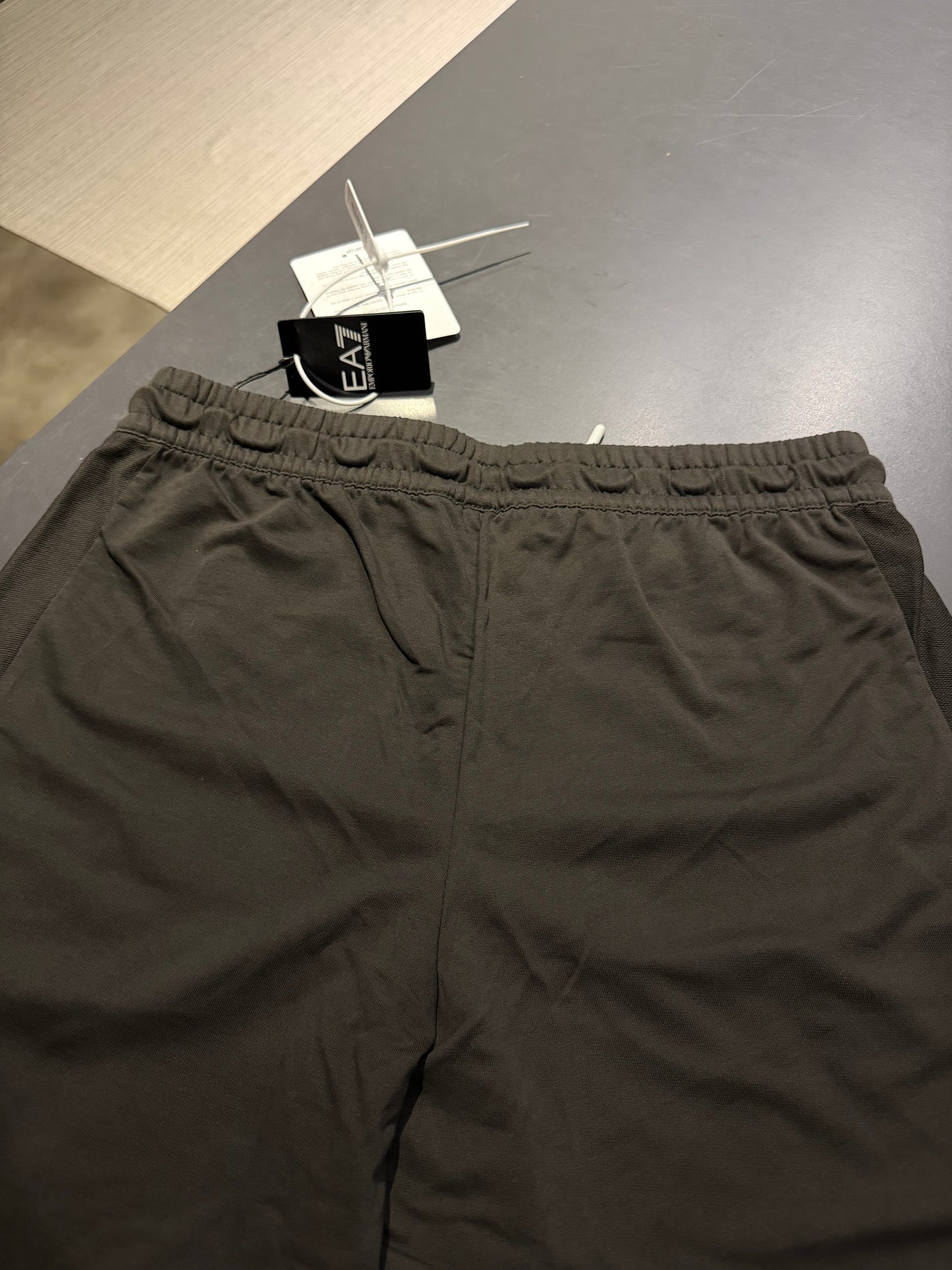 EA7 Emporio Armani Sweatshorts