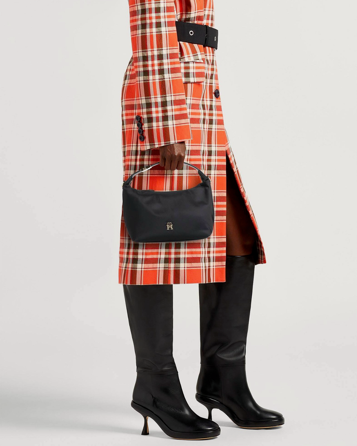 Tommy Hilfiger Hobo Bag