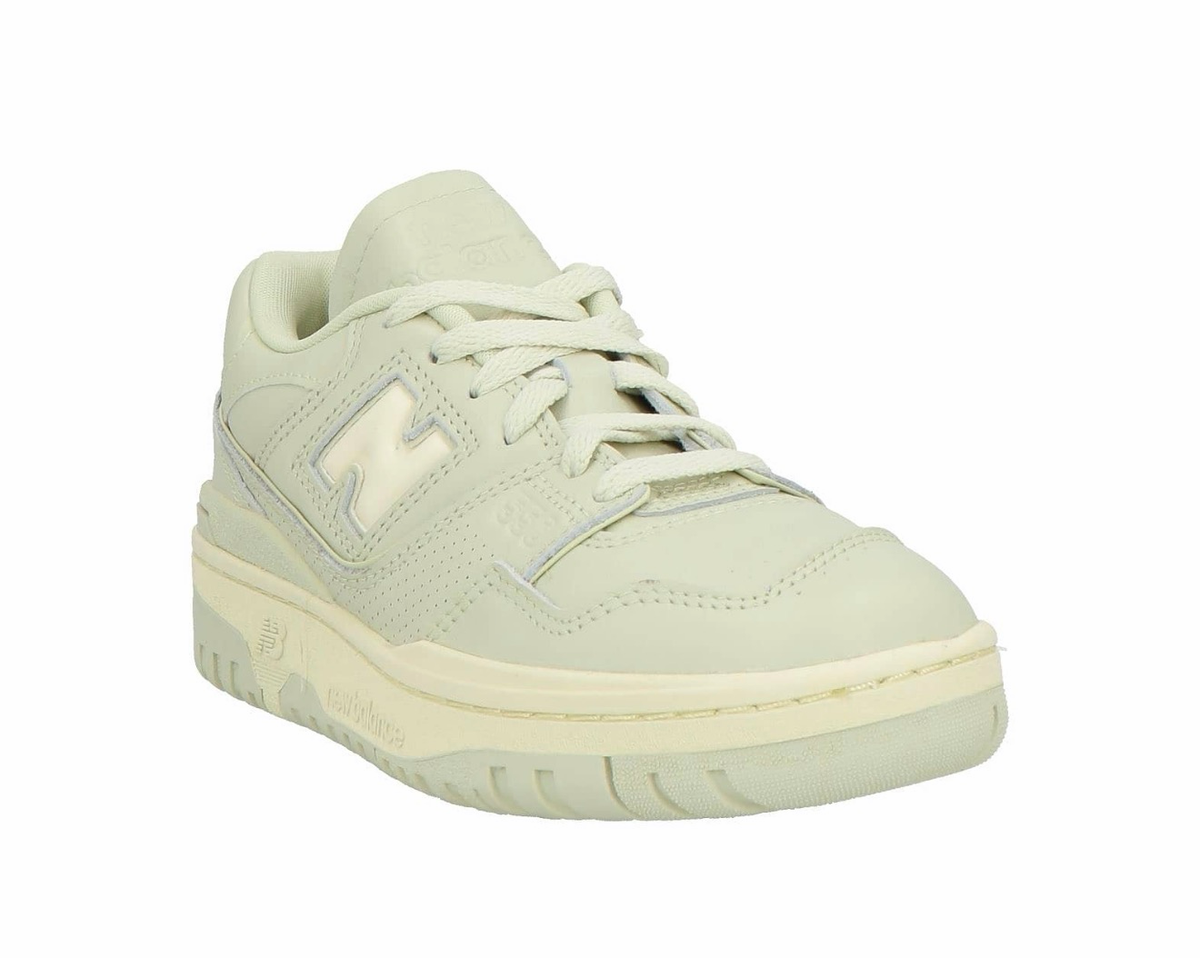 New Balance 550 Sneakers